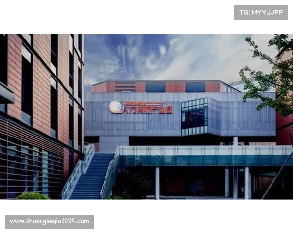 青岛西海岸面临财政压力，预计通过出售球员缓解资金困难